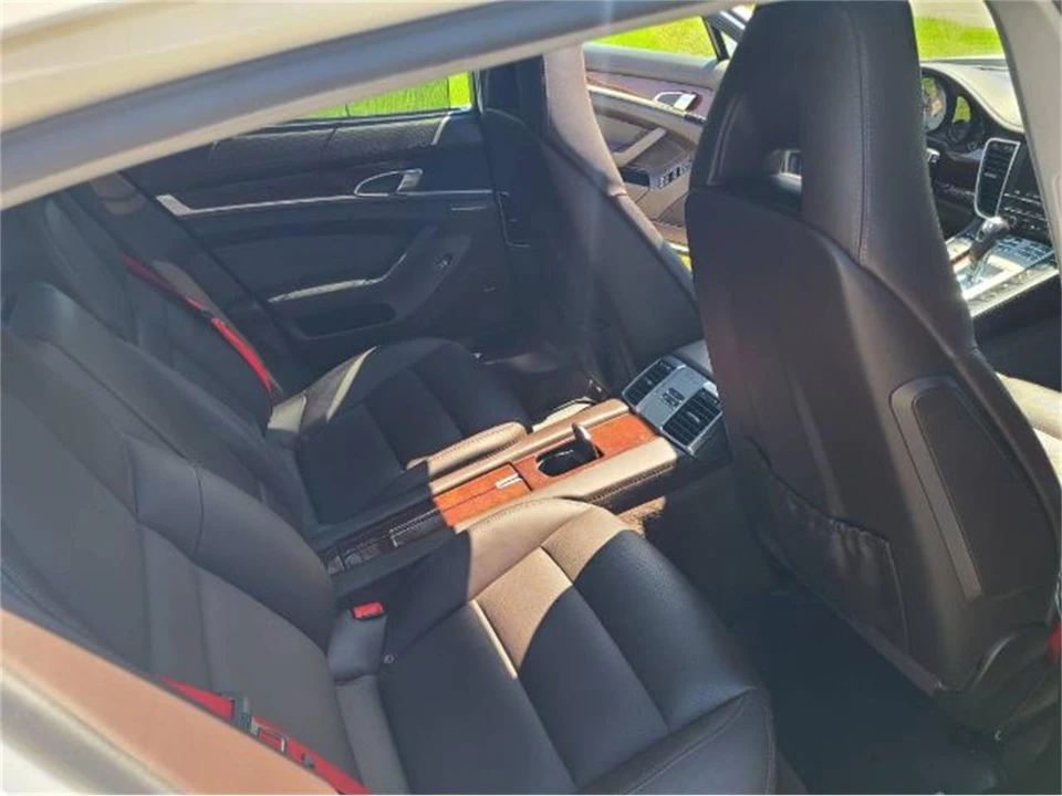 2011 Porsche 970 Panamera - Image 8 of 28