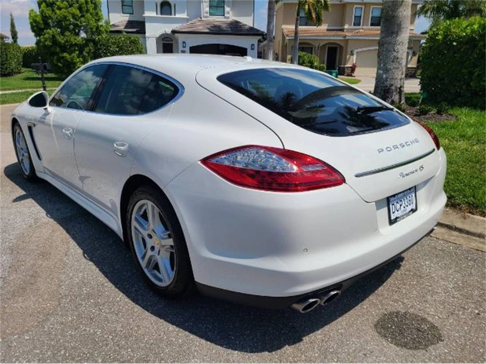 2011 Porsche 970 Panamera - Image 19 of 28