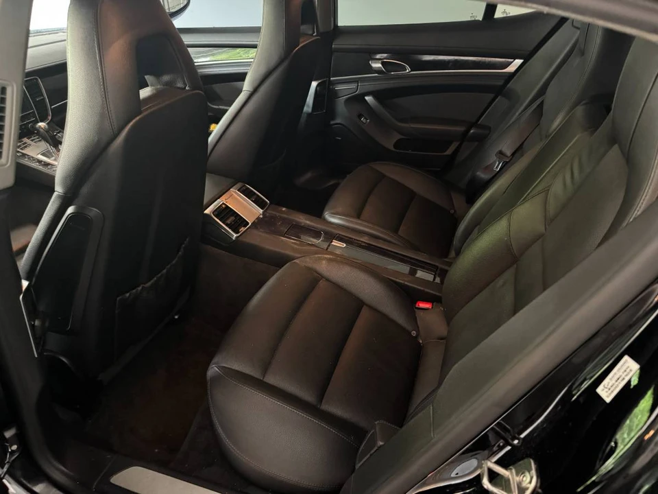 2011 Porsche 970 Panamera - Image 16 of 19