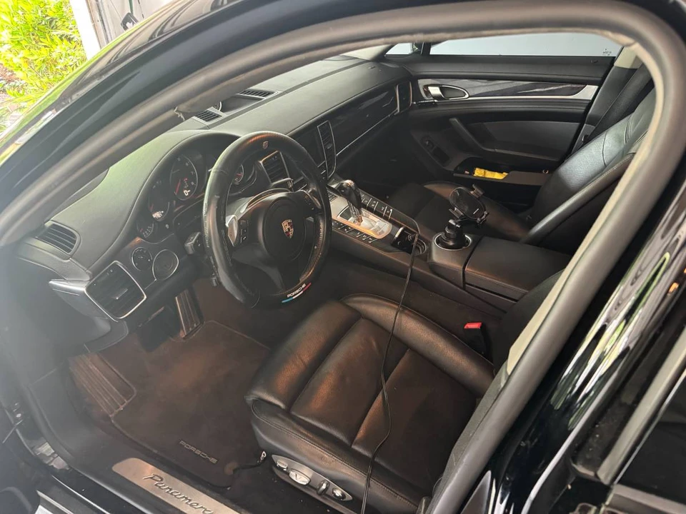 2011 Porsche 970 Panamera - Image 15 of 19