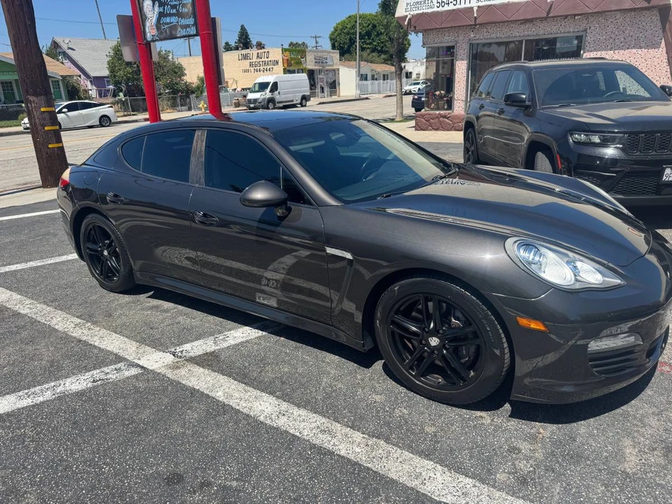 2011 Porsche 970 Panamera - Image 8 of 12