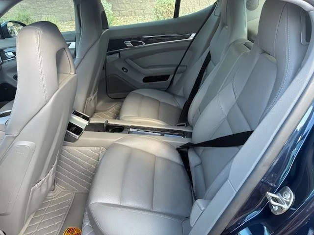 2011 Porsche 970 Panamera - Image 8 of 24