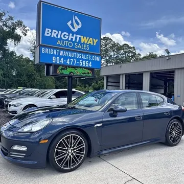 2011 Porsche Panamera 4