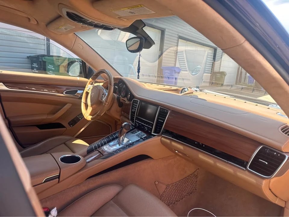 2011 Porsche 970 Panamera - Image 9 of 17