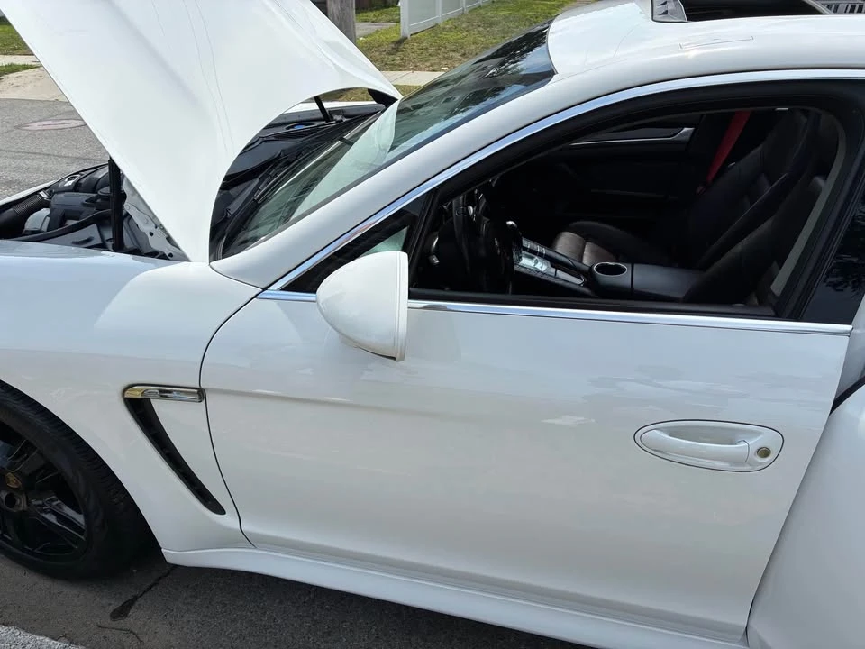 2011 Porsche 970 Panamera - Image 2 of 15