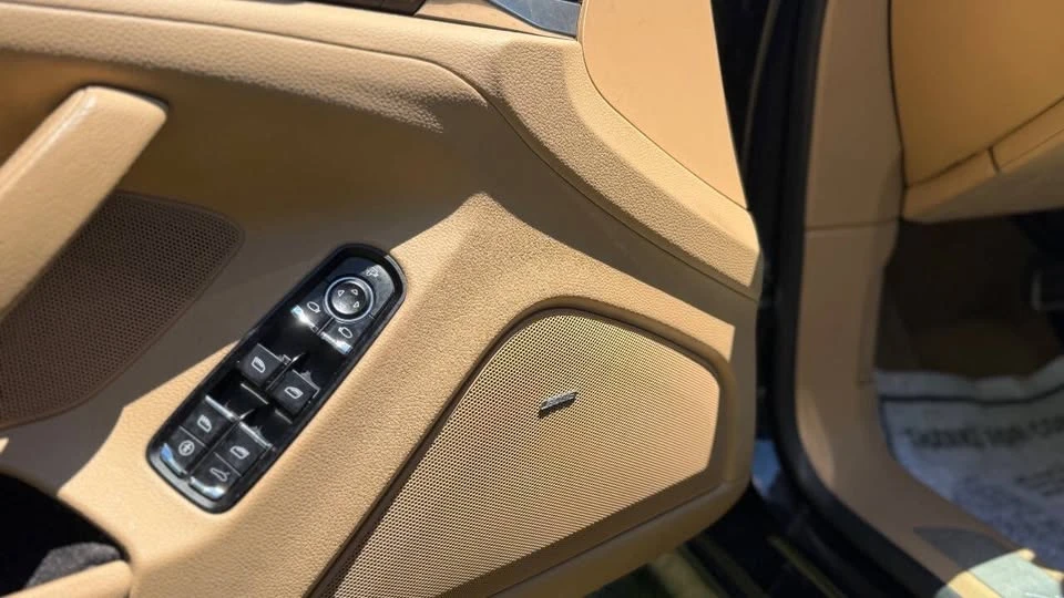 2011 Porsche 970 Panamera - Image 12 of 20