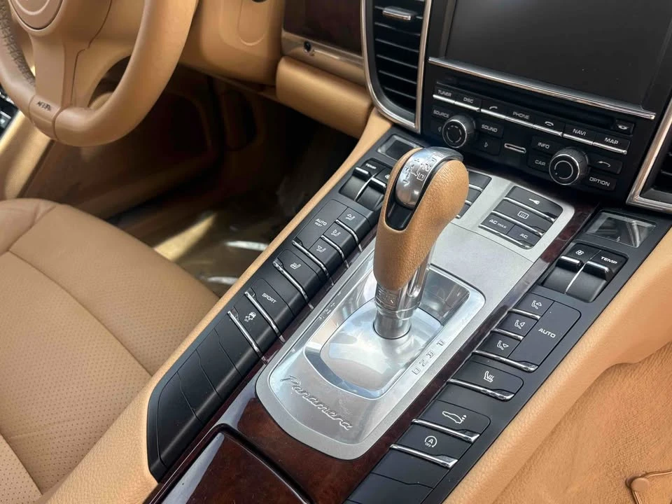 2011 Porsche 970 Panamera - Image 17 of 20
