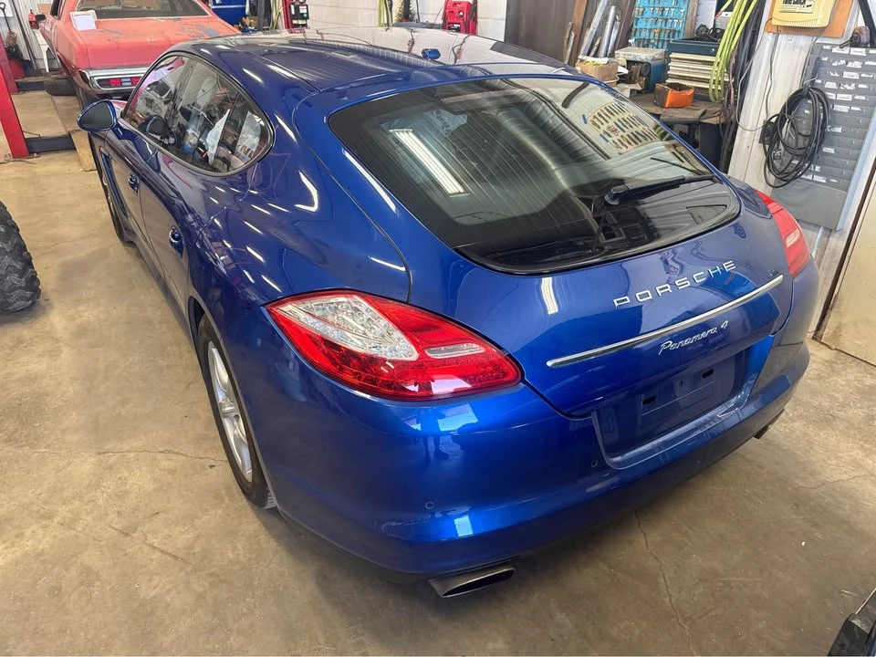 2011 Porsche 970 Panamera - Image 2 of 3