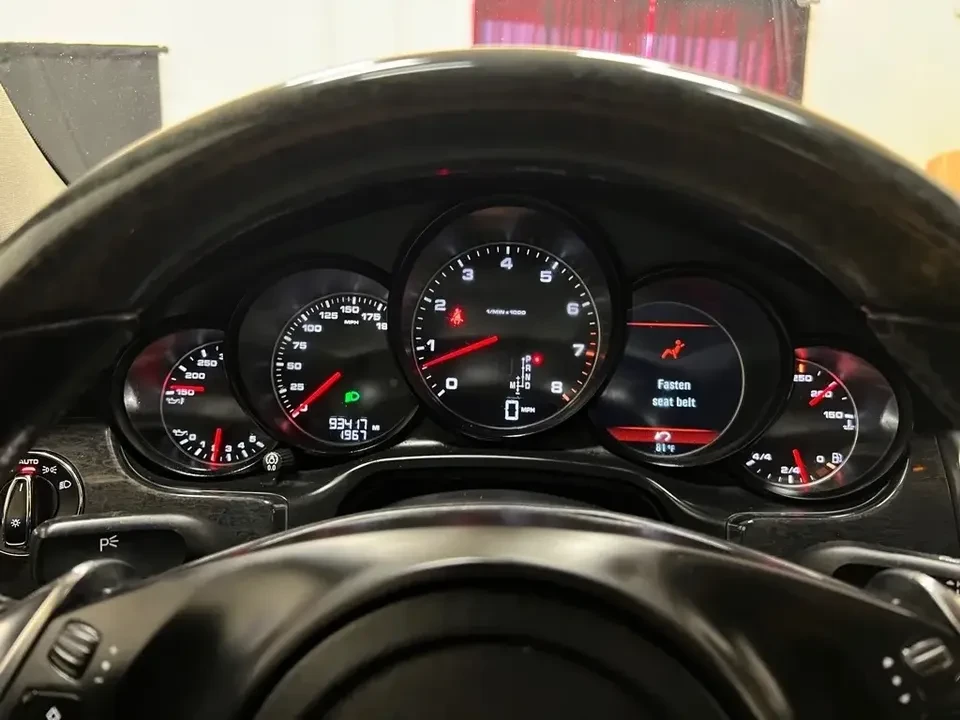 2011 Porsche 970 Panamera - Image 16 of 20
