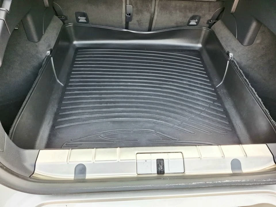 2011 Porsche 970 Panamera - Image 10 of 10