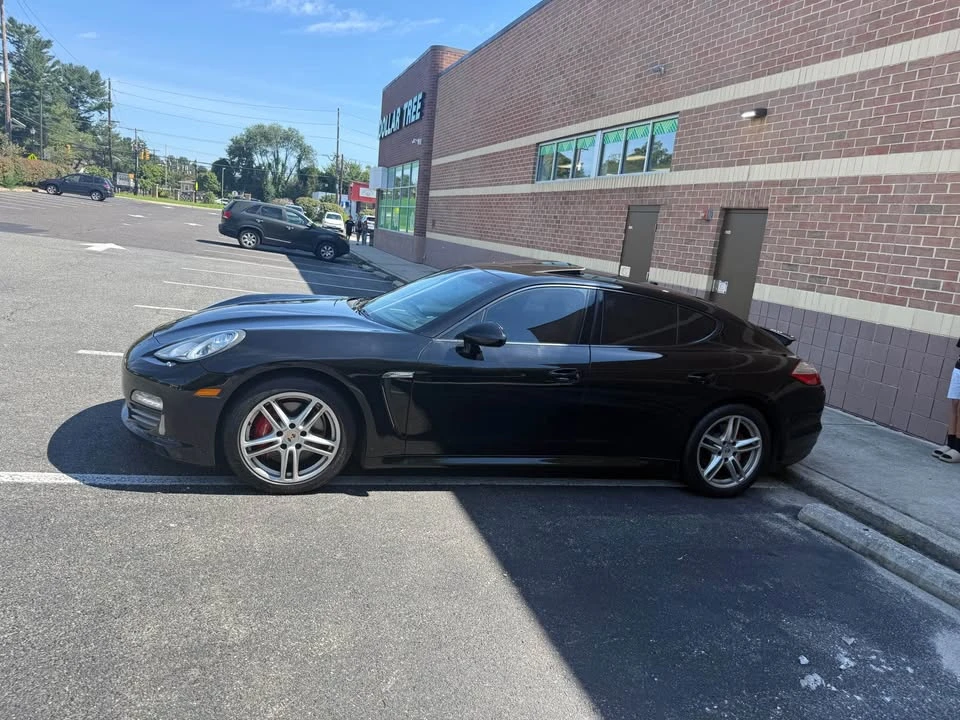 2011 Porsche 970 Panamera - Image 2 of 20