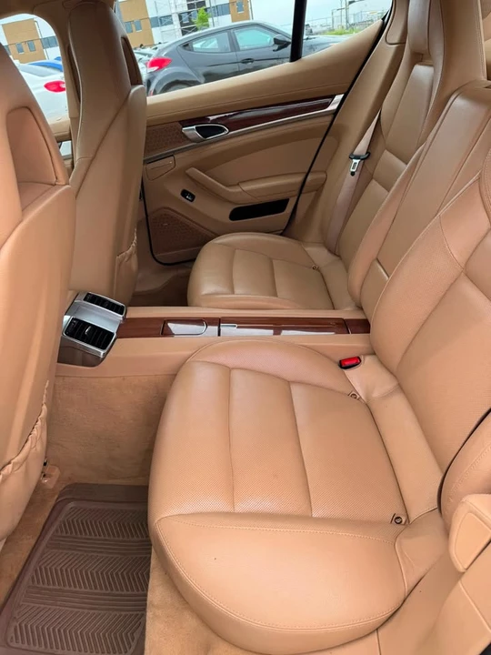 2011 Porsche 970 Panamera - Image 8 of 16