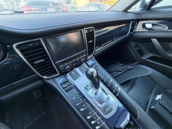 2011 Porsche 970 Panamera S - Image 9 of 12