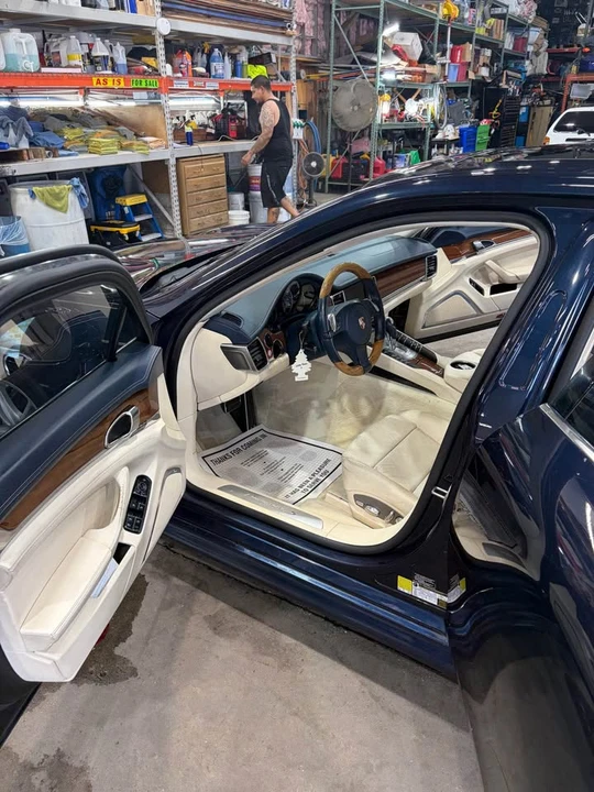 2011 Porsche 970 Panamera S - Image 2 of 5