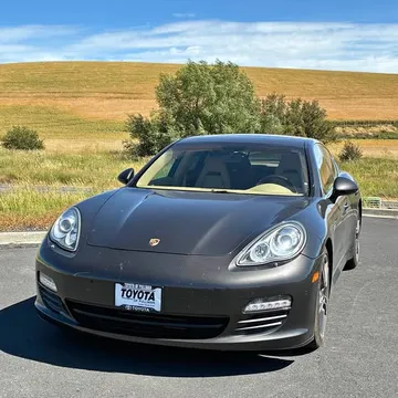 2011 Porsche Panamera S Sedan 4D