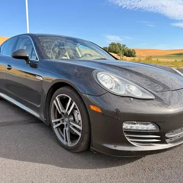 2011 Porsche Panamera S Sedan 4D