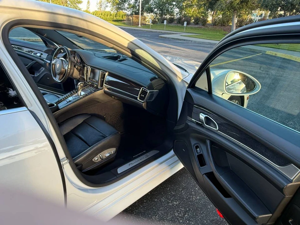 2011 Porsche 970 Panamera S - Image 16 of 24