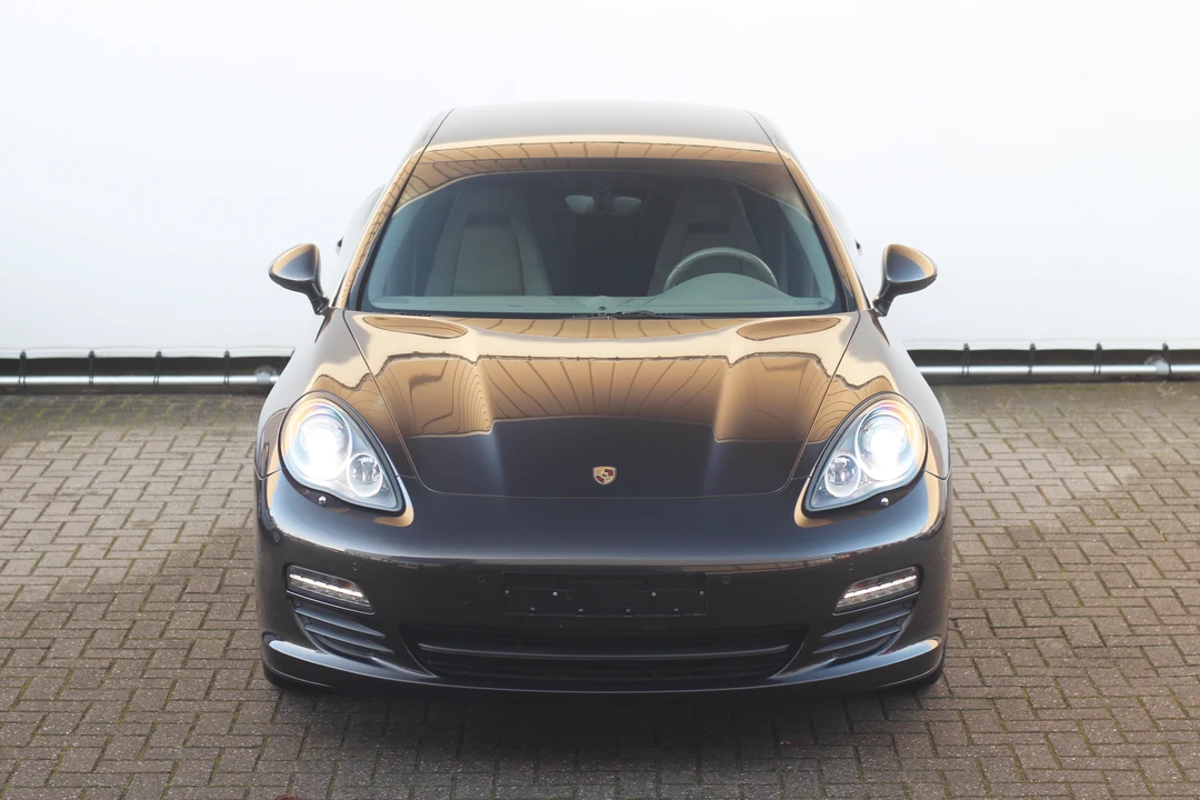 2011 Porsche 970 Panamera S - Image 10 of 21