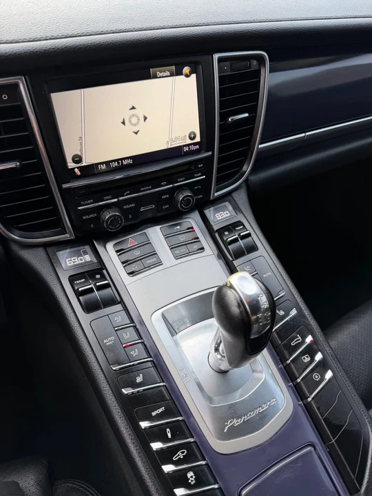 2011 Porsche 970 Panamera S - Image 15 of 16