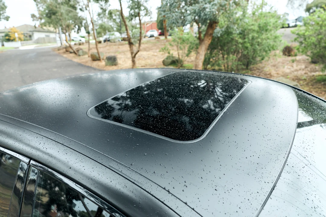 2010 Porsche 970 Panamera S - Image 11 of 31