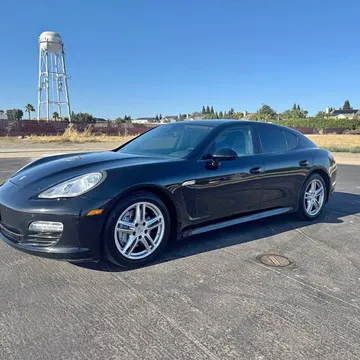 2011 Porsche Panamera 4