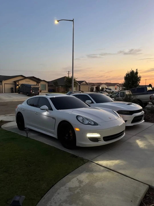 2011 Porsche 970 Panamera - Image 6 of 12