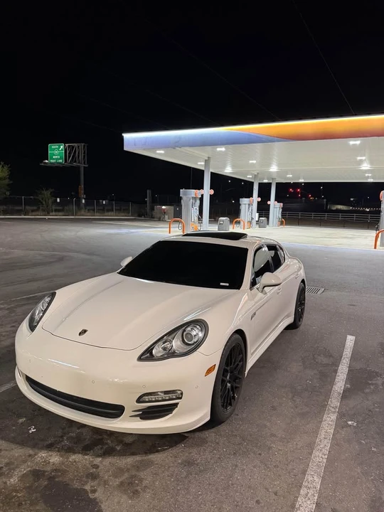 2011 Porsche 970 Panamera - Image 11 of 12