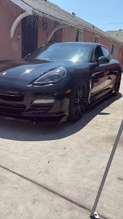 2011 Porsche 970 Panamera - Image 2 of 3