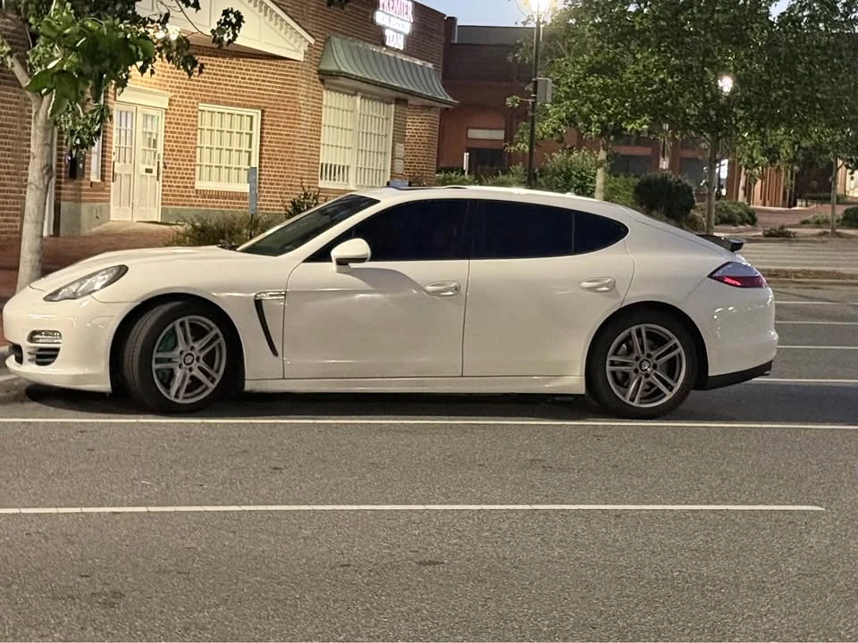 2011 Porsche 970 Panamera - Image 3 of 4