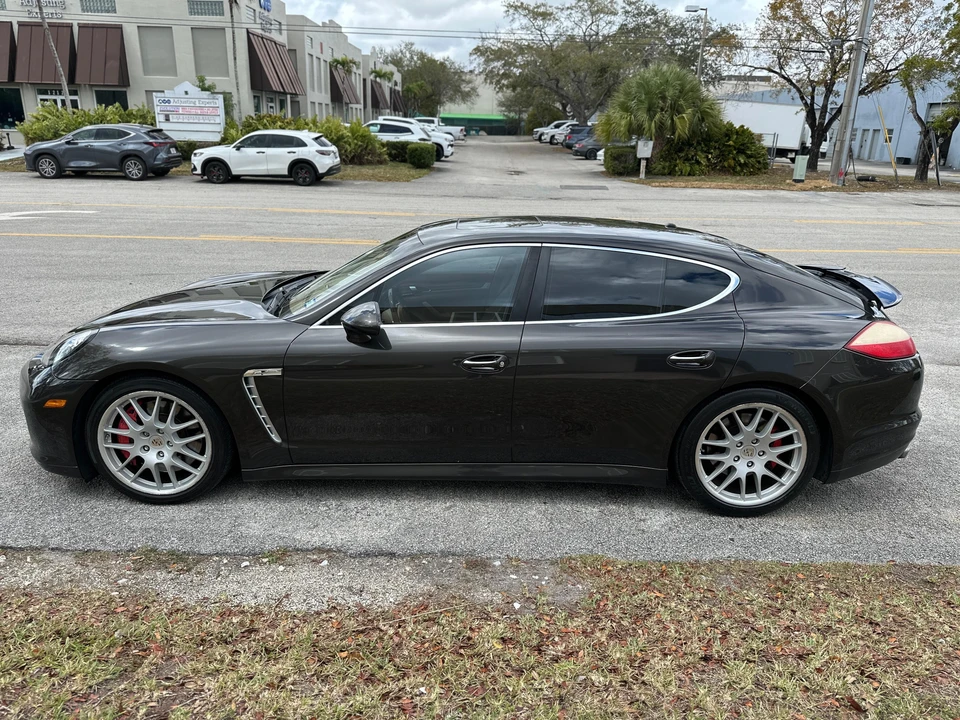 2011 Porsche 970 Panamera Turbo - Image 9 of 31