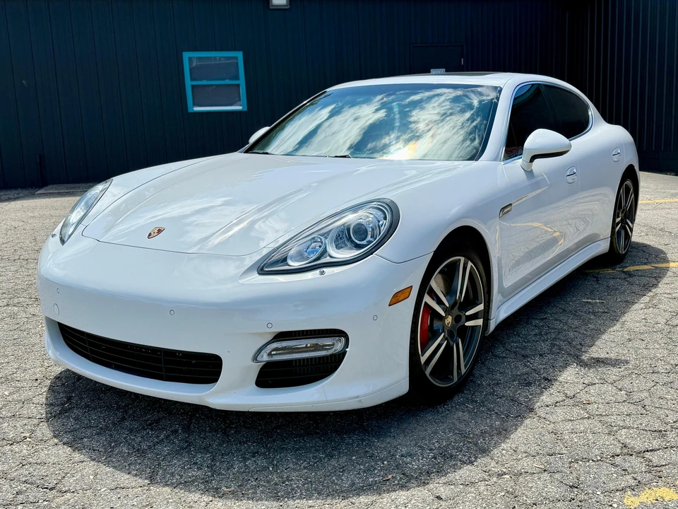 2011 Porsche 970 Panamera Turbo - Image 8 of 31