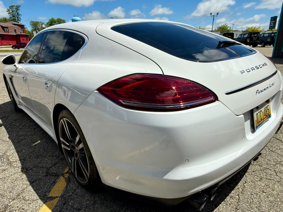 2011 Porsche 970 Panamera Turbo - Image 24 of 31