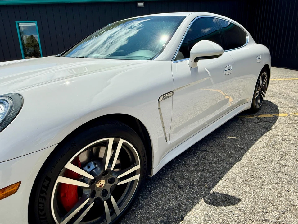 2011 Porsche 970 Panamera Turbo - Image 18 of 31