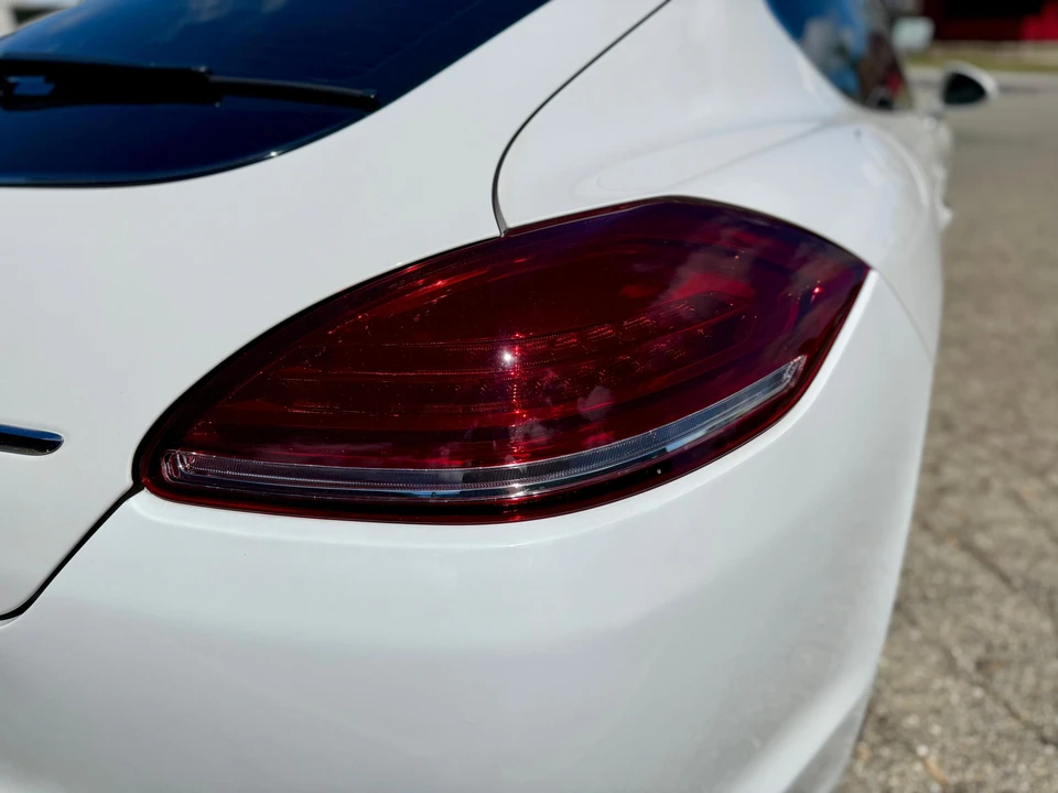 2011 Porsche 970 Panamera Turbo - Image 28 of 31