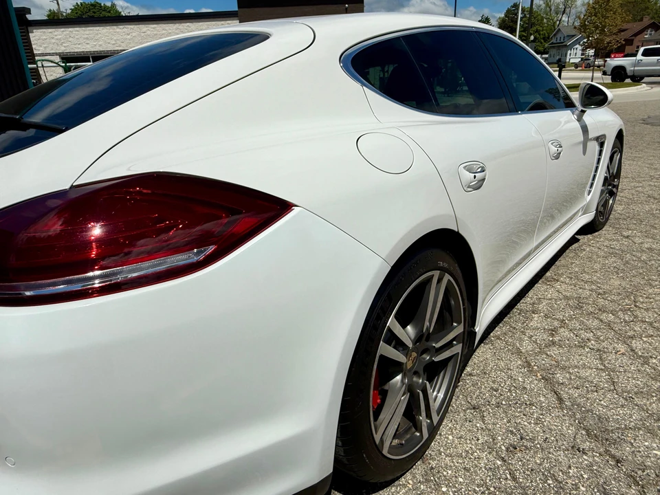2011 Porsche 970 Panamera Turbo - Image 30 of 31