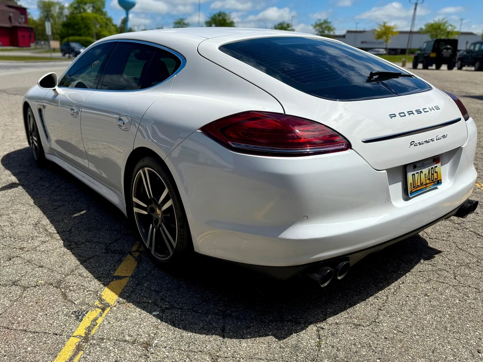 2011 Porsche 970 Panamera Turbo - Image 10 of 31