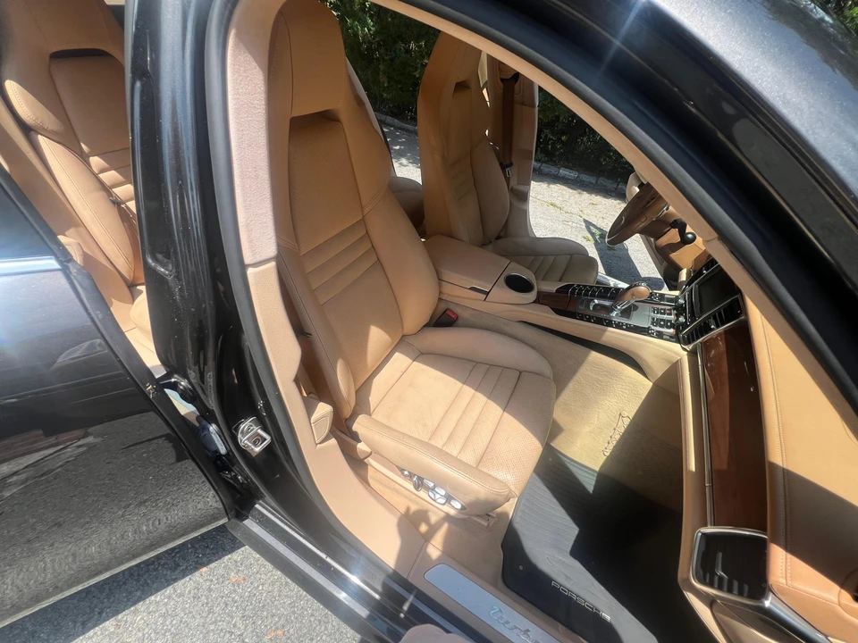 2011 Porsche 970 Panamera Turbo - Image 27 of 31