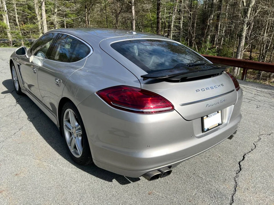 2011 Porsche 970 Panamera Turbo - Image 9 of 24
