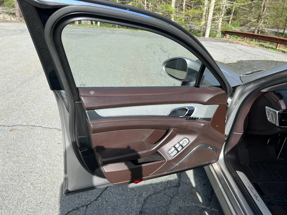 2011 Porsche 970 Panamera Turbo - Image 15 of 24