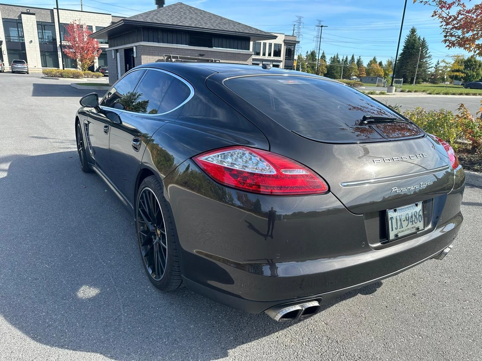 2011 Porsche 970 Panamera Turbo - Image 9 of 31