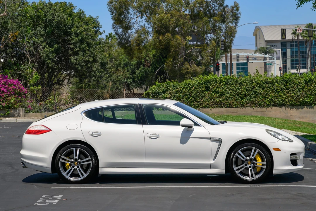 2011 Porsche 970 Panamera Turbo - Image 15 of 31
