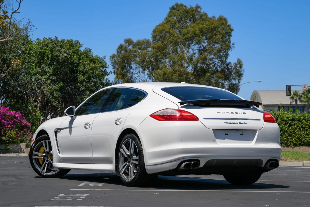 2011 Porsche 970 Panamera Turbo - Image 9 of 31
