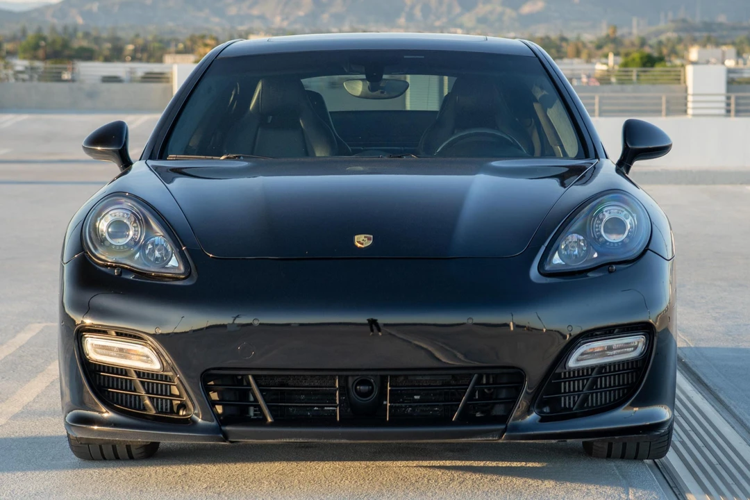 2011 Porsche 970 Panamera Turbo - Image 2 of 31