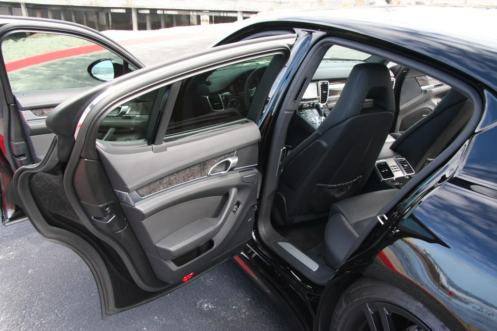 2011 Porsche 970 Panamera Turbo - Image 28 of 31