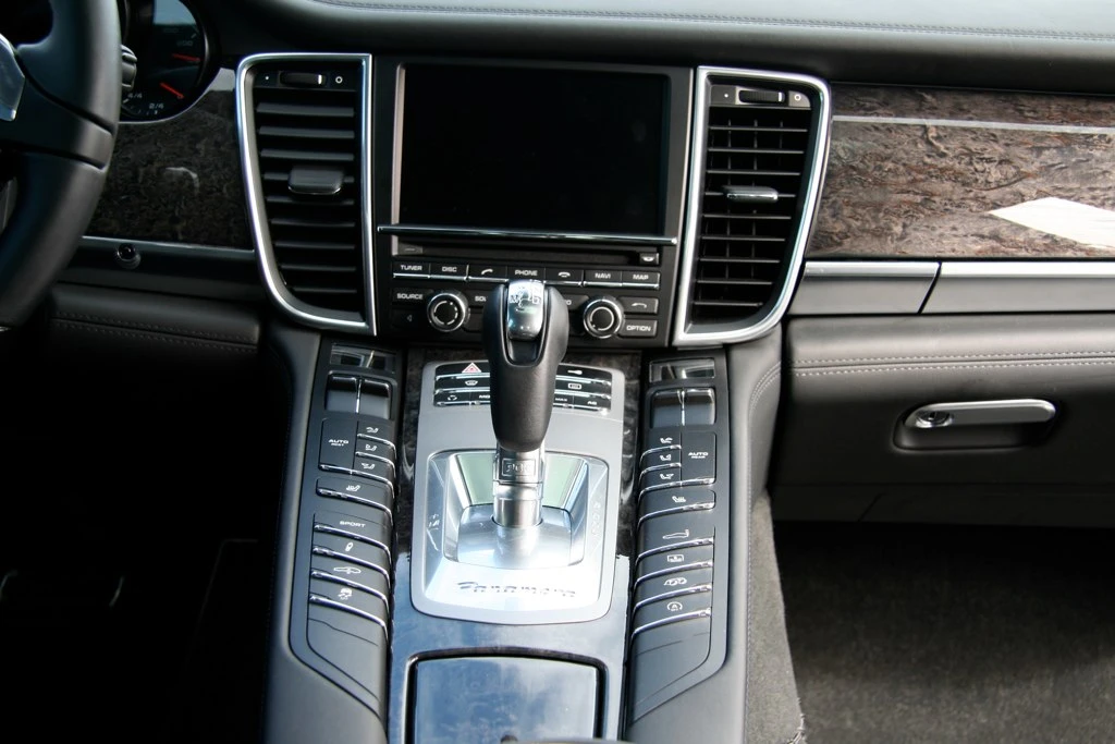 2011 Porsche 970 Panamera Turbo - Image 15 of 31