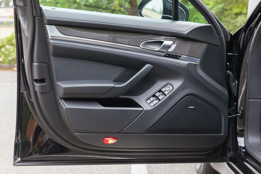 2011 Porsche 970 Panamera Turbo - Image 28 of 31