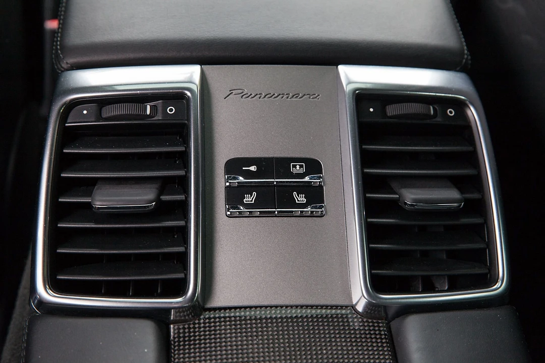 2011 Porsche 970 Panamera Turbo - Image 19 of 31