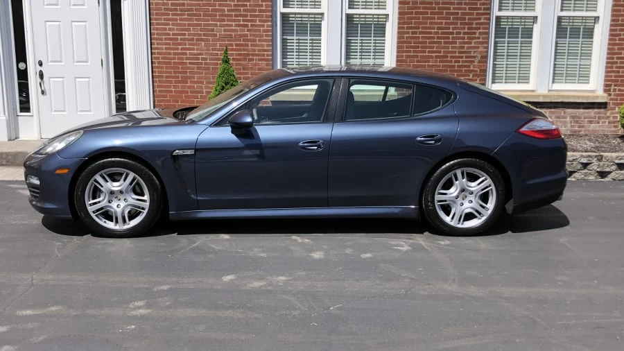 2011 Porsche 970 Panamera - Image 2 of 8