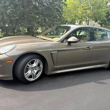 2011 Porsche Panamera