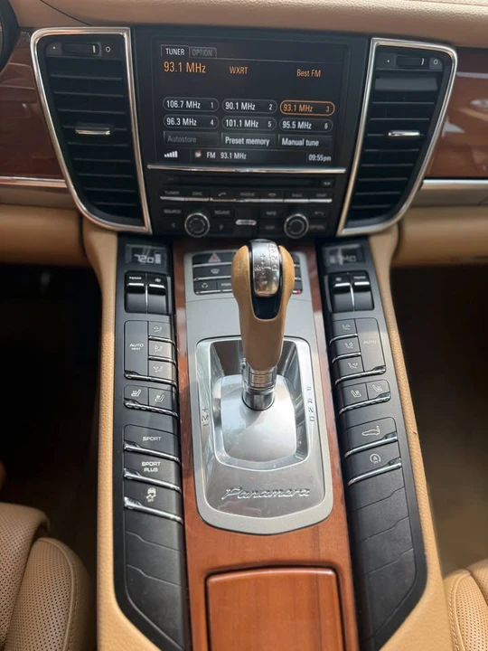 2011 Porsche 970 Panamera - Image 12 of 18